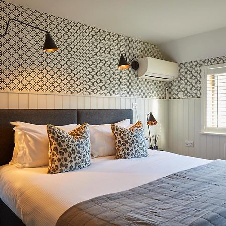 Hotel Timbrell'S Yard à Bradford-On-Avon Extérieur photo