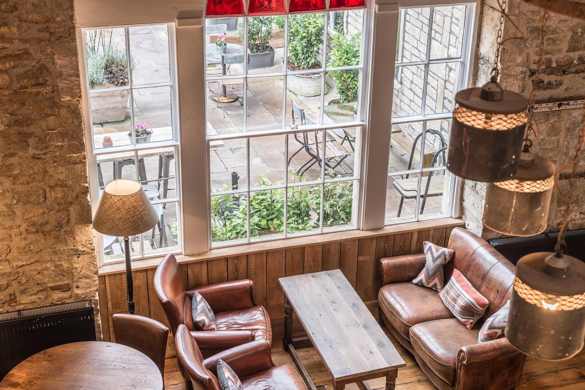Hotel Timbrell'S Yard à Bradford-On-Avon Extérieur photo