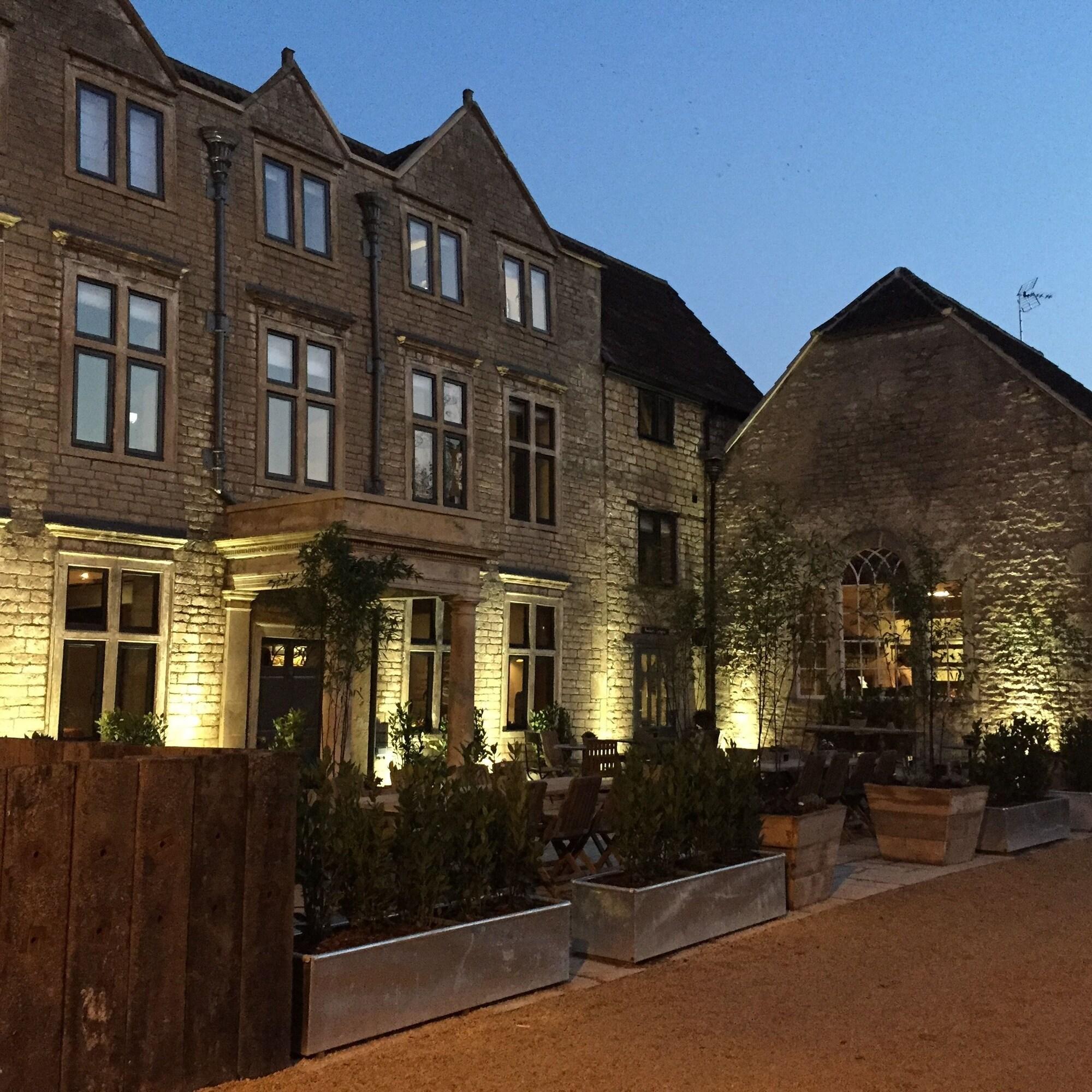 Hotel Timbrell'S Yard à Bradford-On-Avon Extérieur photo