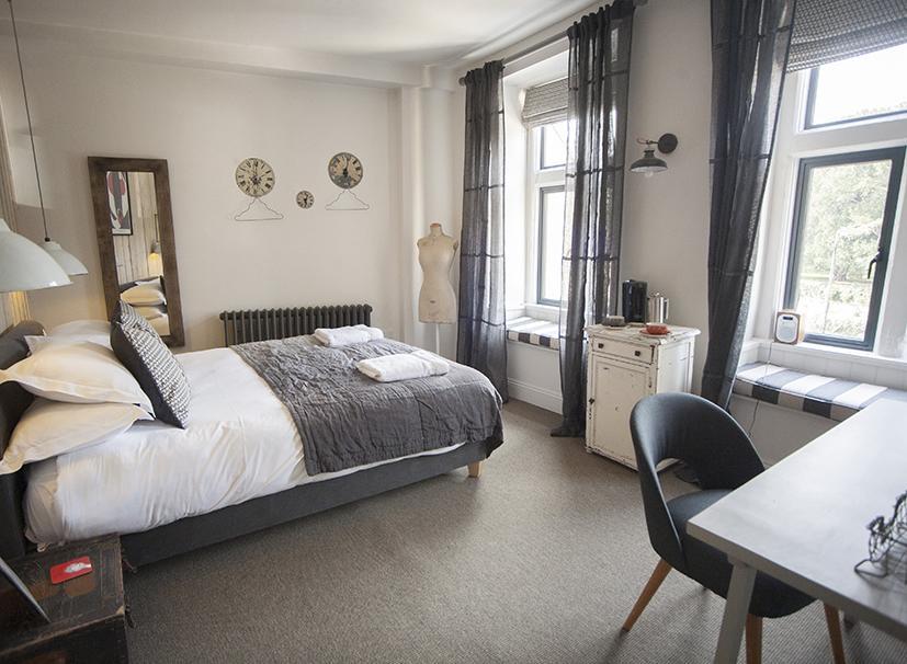 Hotel Timbrell'S Yard à Bradford-On-Avon Extérieur photo