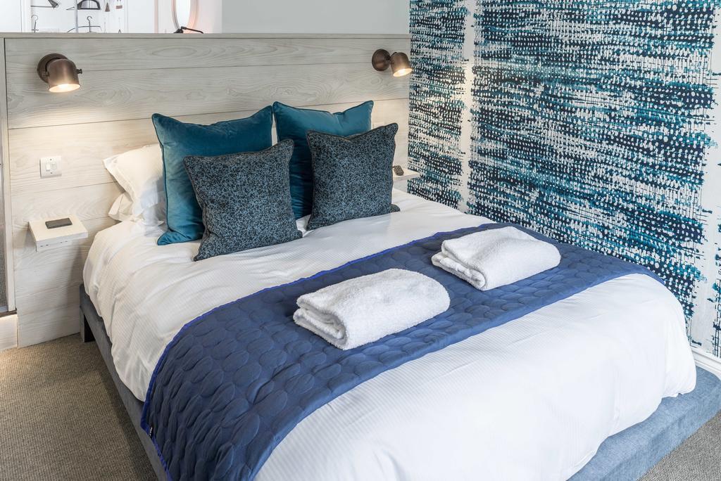 Hotel Timbrell'S Yard à Bradford-On-Avon Chambre photo